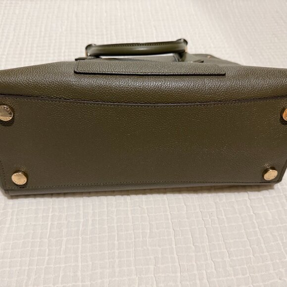 Michael Kors Selma Medium Satchel in Army Green - Picture 4 of 4